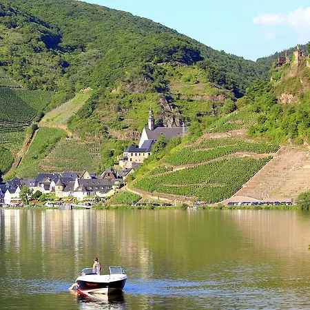 Haus Burg Metternich