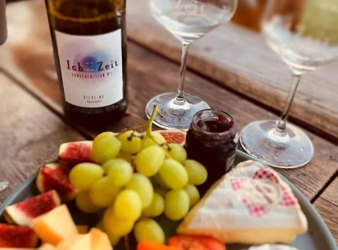 Haus Burg Metternich בילשטיין